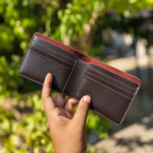 Genuine Leather Wallet – Classic Bifold Design - Image 2